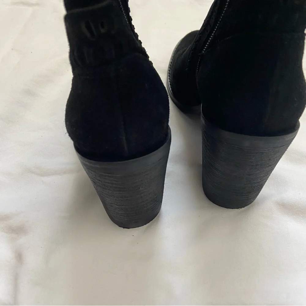 Vince Camuto vince camuto